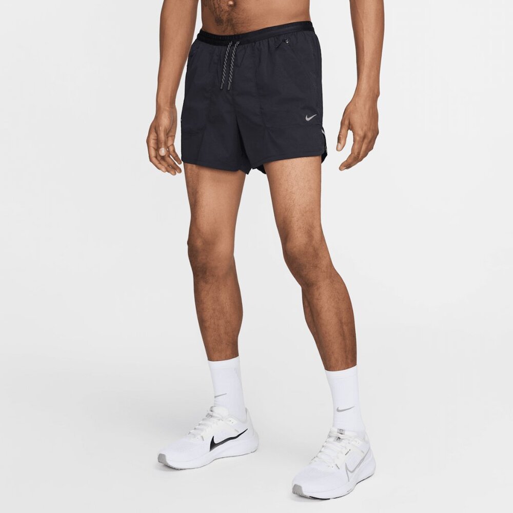 Nike Dri-FIT ADV 2-in-1 Running Division 4" Shorts Black White Size Small